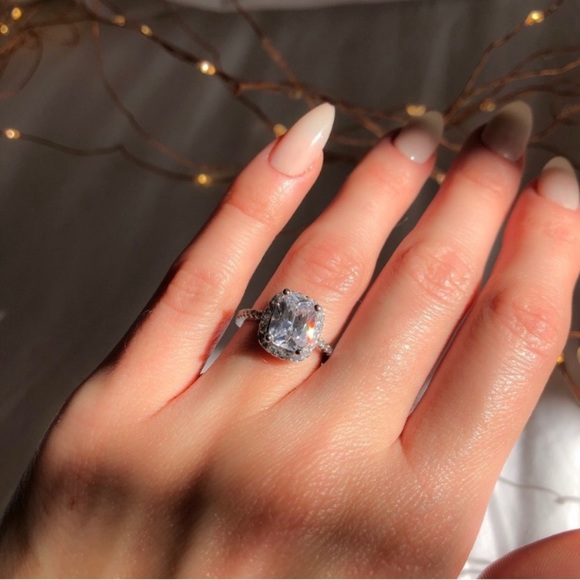 3+Ct Round Cut VVS Lab Dia Halo Engagement Ring - Picture 6 of 16